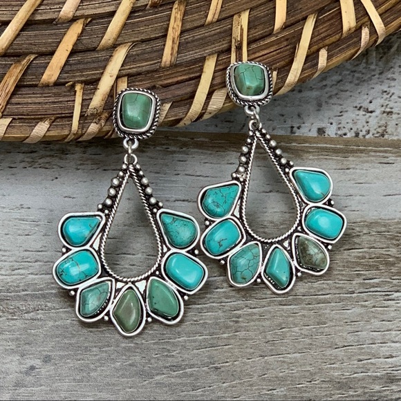 Whispering Winds Turquoise Teardrop Earrings Blue - Picture 5 of 6